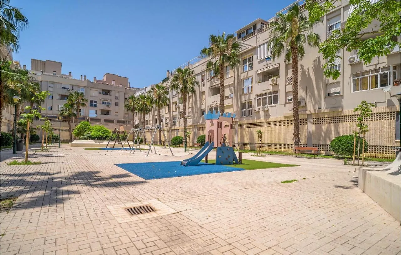 Beautiful Apartment In Malaga With Kitchen