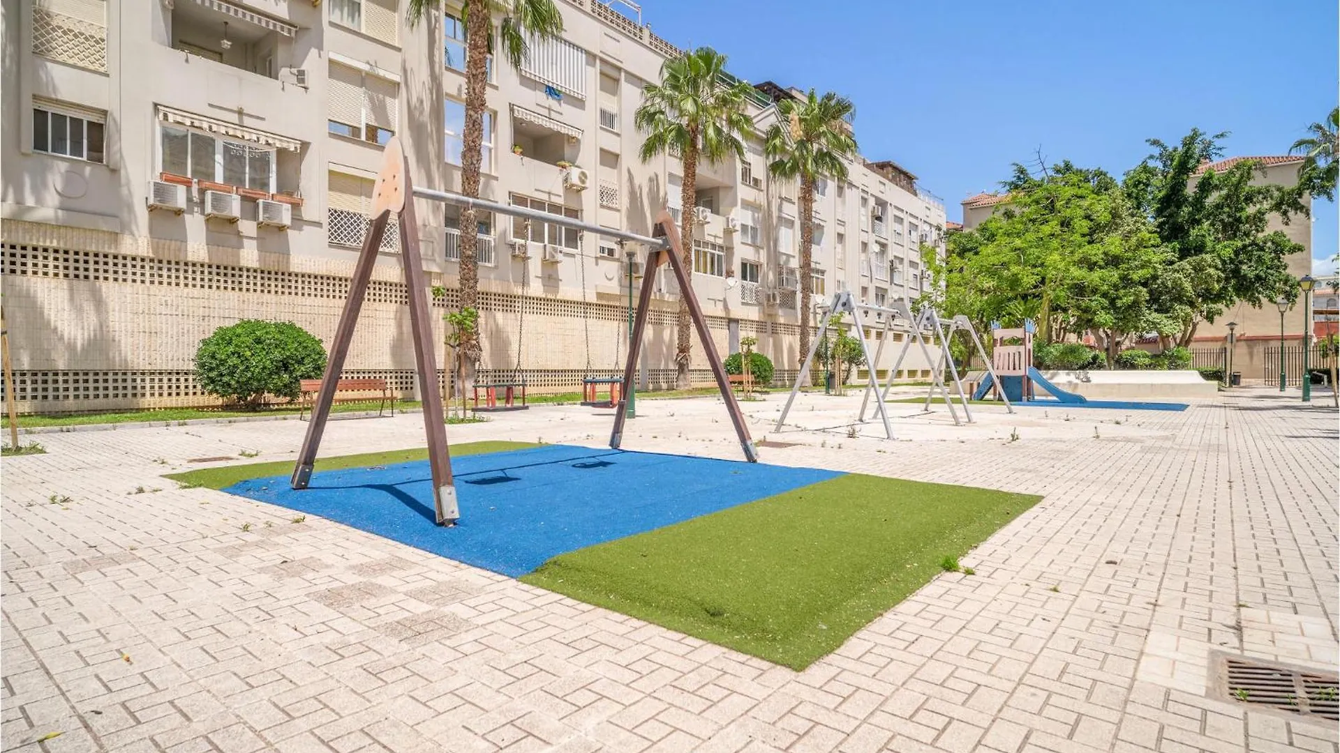 Beautiful Apartment In Malaga With Kitchen Spain